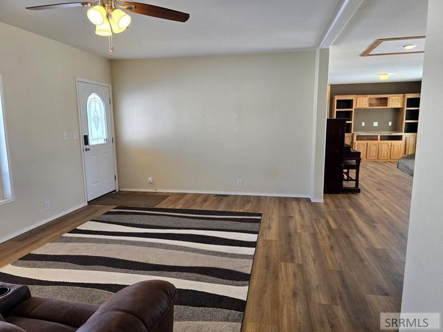 5124 Rancheros Loop, Tetonia, ID 83452