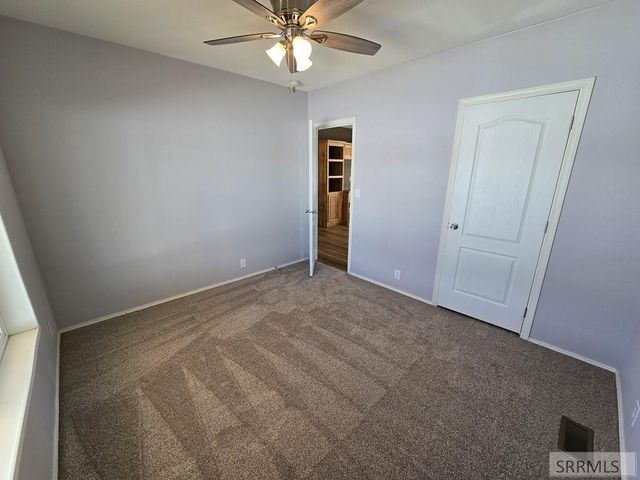 5124 Rancheros Loop, Tetonia, ID 83452