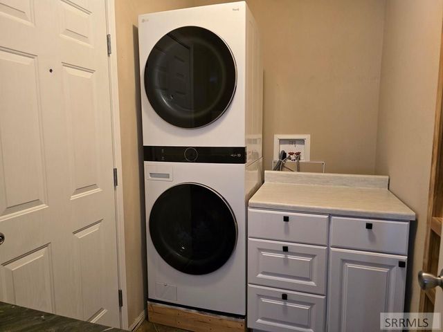 5124 Rancheros Loop, Tetonia, ID 83452