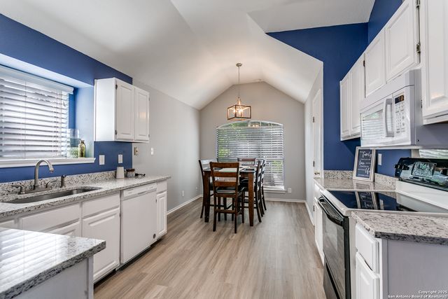 12206 Stoney Pond, San Antonio, TX 78247