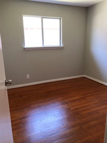 509 Avenue J, South Houston, TX 77587