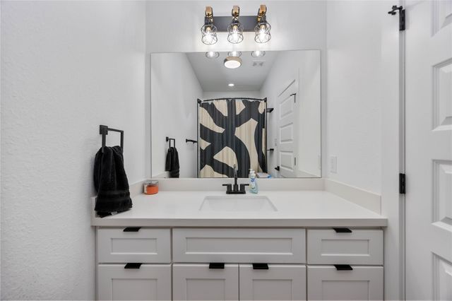 205 Boldens Street A, Houston, TX 77029