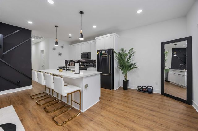 205 Boldens Street A, Houston, TX 77029