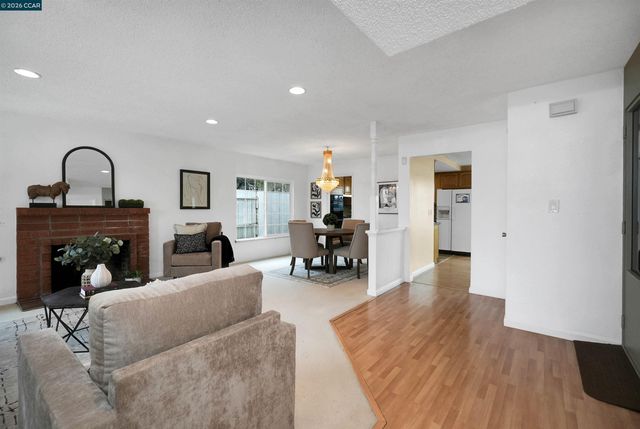 922 Coral Dr, Rodeo, CA 94572