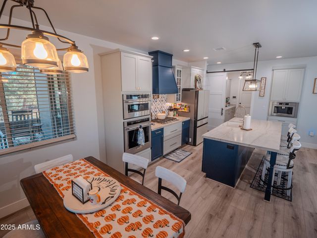 2200 W WHISPERING Springs, Show Low, AZ 85901