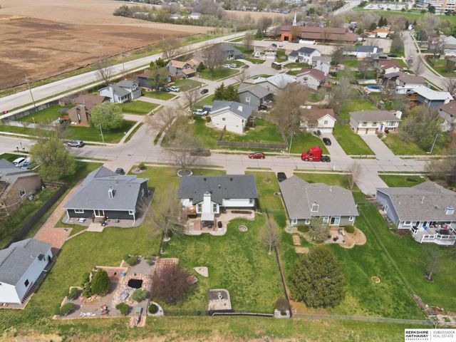 2427 Corn Drive, Papillion, NE 68046