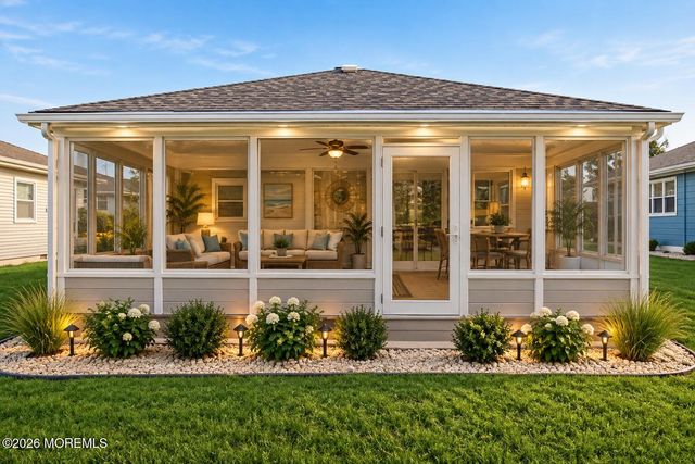205 Bonaire Drive, Toms River, NJ 08757