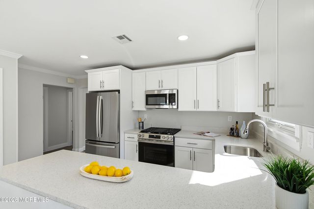 205 Bonaire Drive, Toms River, NJ 08757