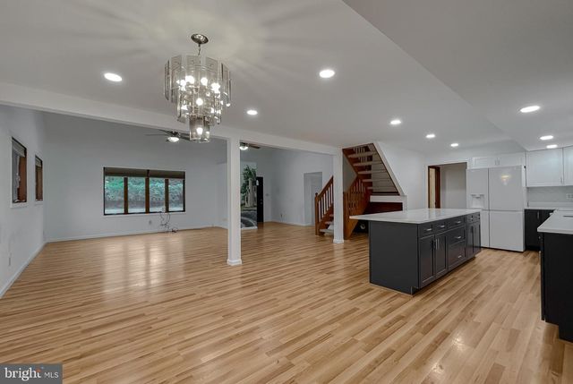 11010 POPLAR DR, Lusby, MD 20657