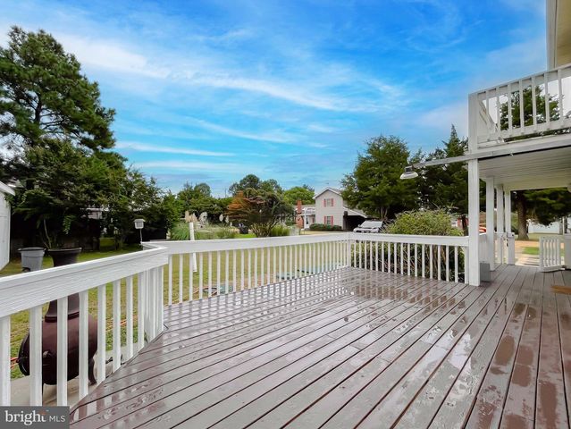 11010 POPLAR DR, Lusby, MD 20657