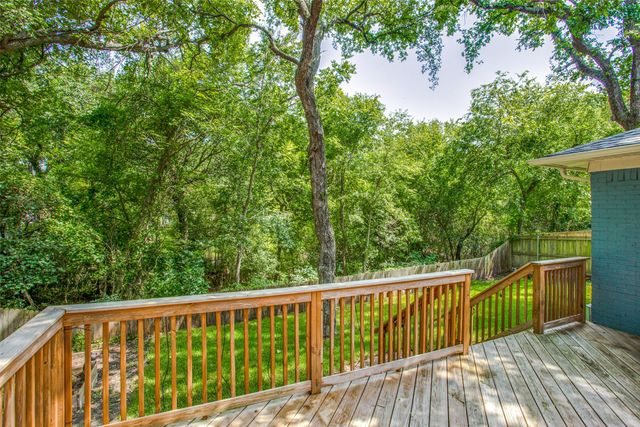 2427 Driftway Drive, Dallas, TX 75228