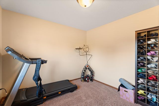 904 Honeysuckle Dr Dr Drive, Harrisburg, SD 57032