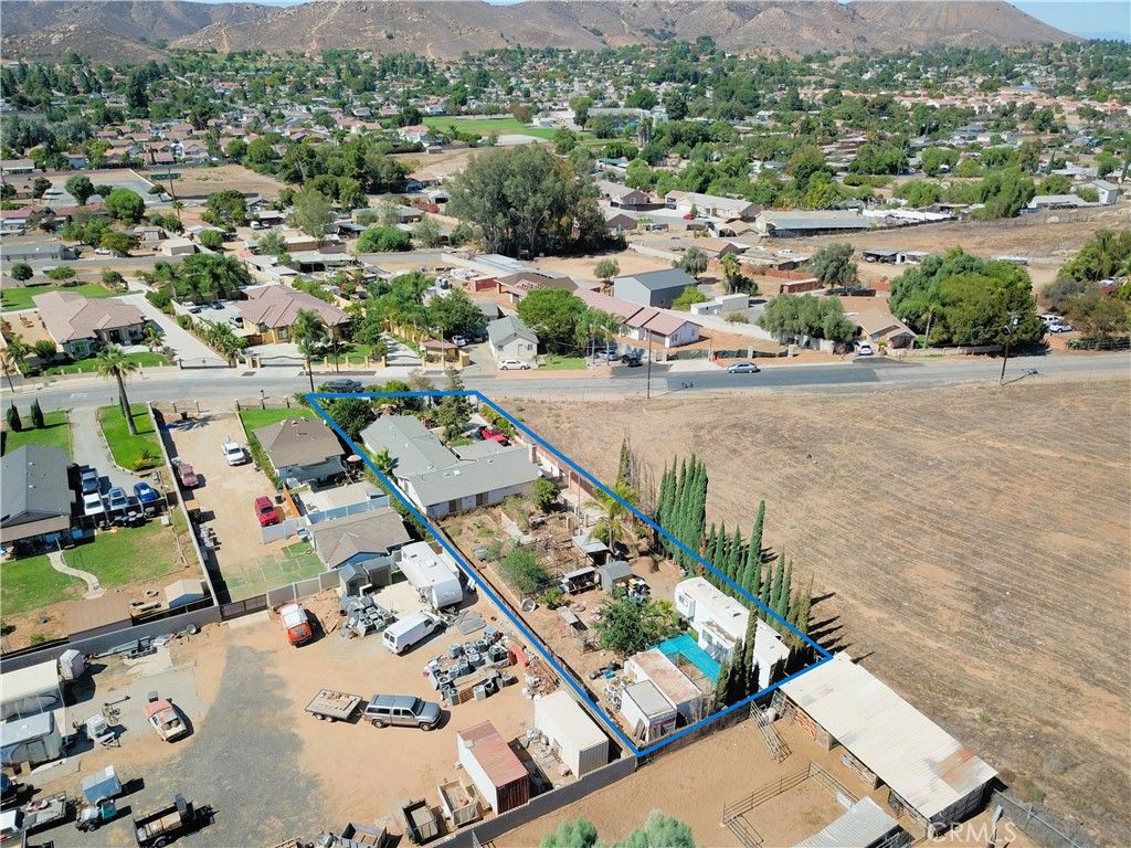 5349 Norwood, Riverside, CA 92505 — photo 2