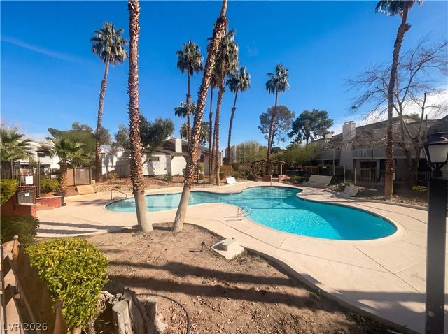 568 Willow Green Drive, Las Vegas, NV 89169