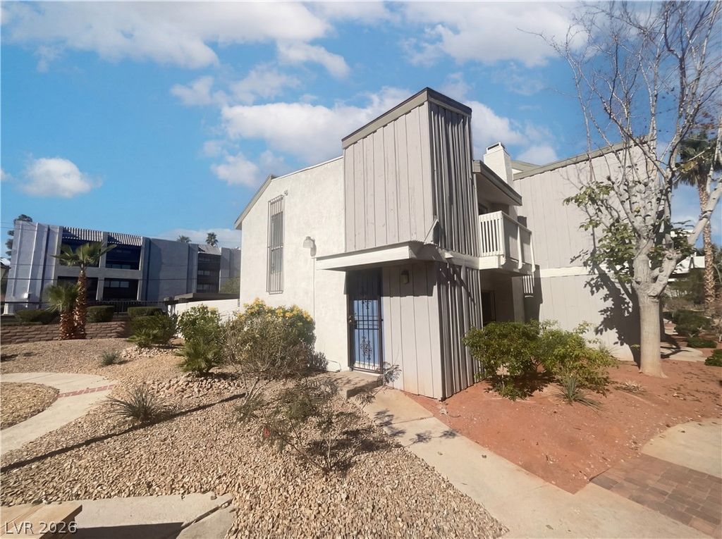 568 Willow Green Drive, Las Vegas, NV 89169