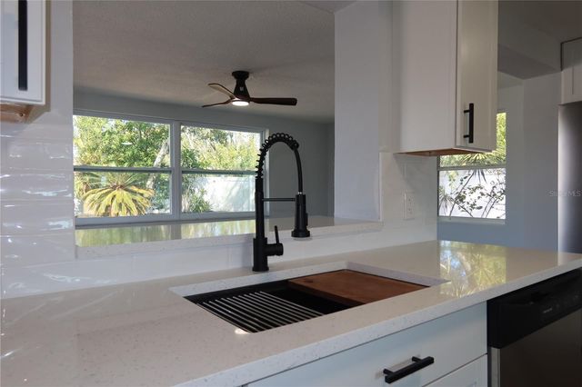 7521 COVENTRY DRIVE, Port Richey, FL 34668