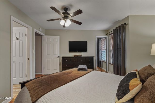 1103 Villa Lane, Gatlinburg, TN 37738