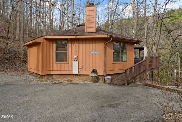 1103 Villa Lane, Gatlinburg, TN 37738