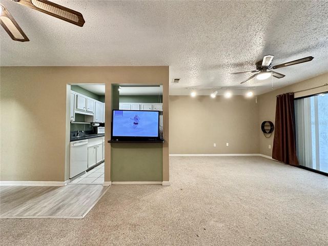 2834 SW 14TH DRIVE 305, Gainesville, FL 32608