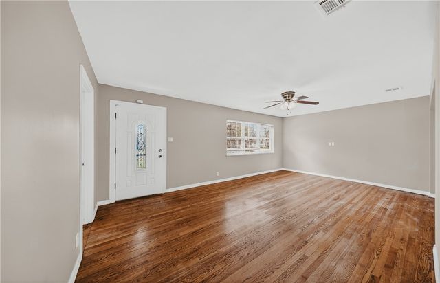 823 Granite Street, Siloam Springs, AR 72761