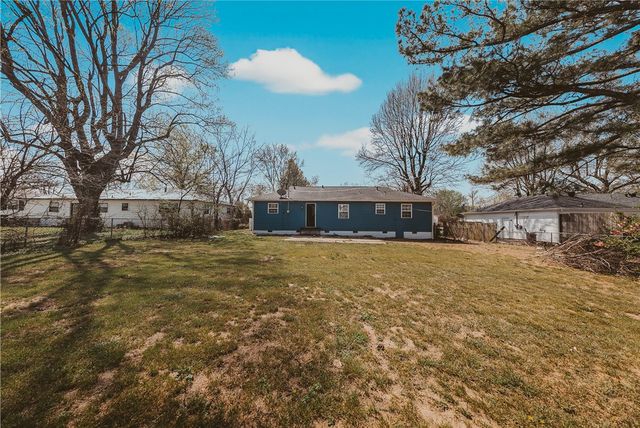 823 Granite Street, Siloam Springs, AR 72761