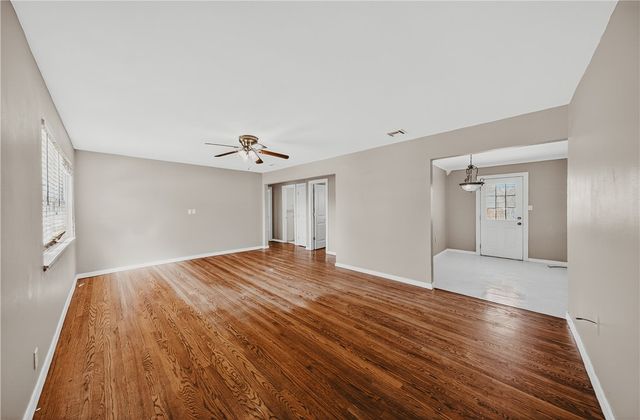 823 Granite Street, Siloam Springs, AR 72761