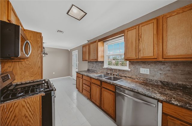 823 Granite Street, Siloam Springs, AR 72761