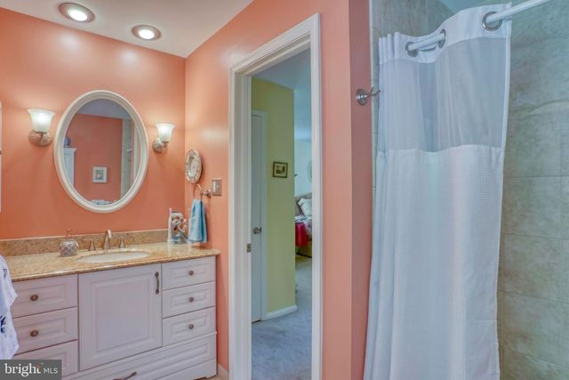 112 TALL PINES RD, Newark, DE 19713