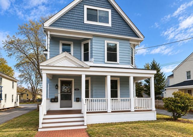 123 Elm St 3, Amesbury, MA 01913