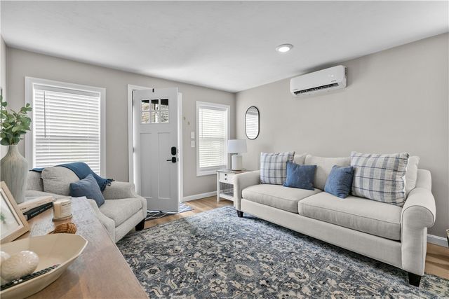 230 Cedar Avenue, Portsmouth, RI 02871