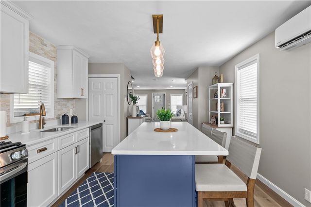 230 Cedar Avenue, Portsmouth, RI 02871