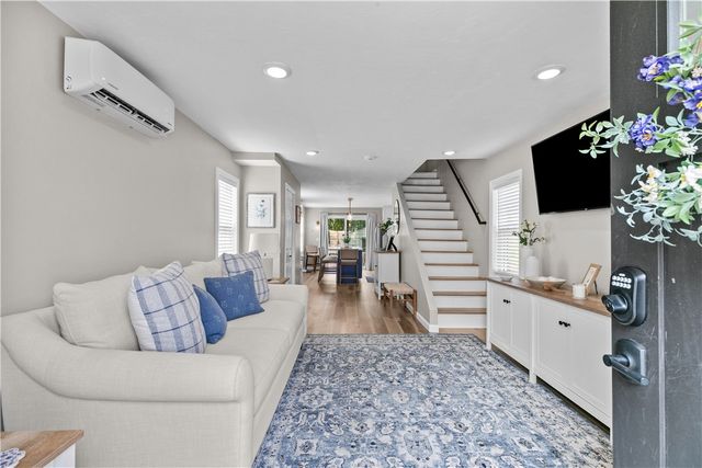 230 Cedar Avenue, Portsmouth, RI 02871