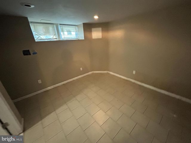 4 N BERNICE AVE, Baltimore, MD 21229