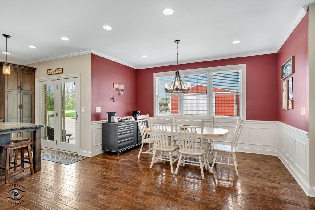 Image 15 of property listing at 28202 S 120th Avenue, Peotone, IL 60468
