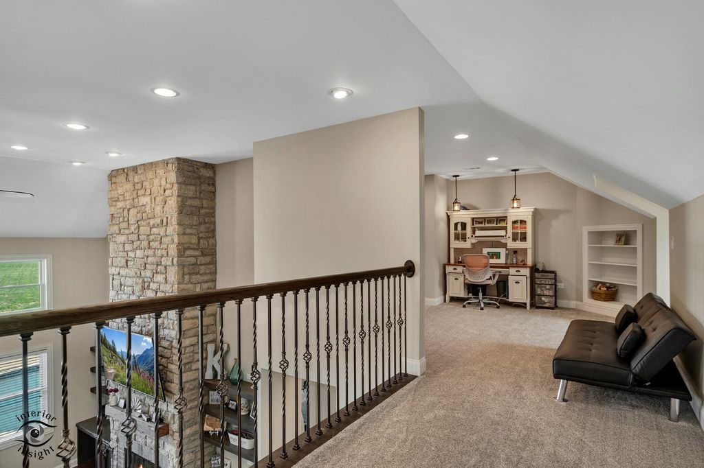 Image 24 of property listing at 28202 S 120th Avenue, Peotone, IL 60468