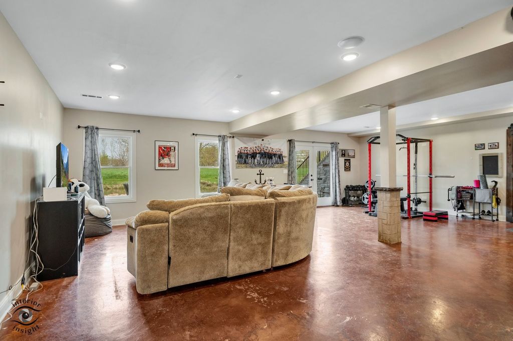 Image 30 of property listing at 28202 S 120th Avenue, Peotone, IL 60468