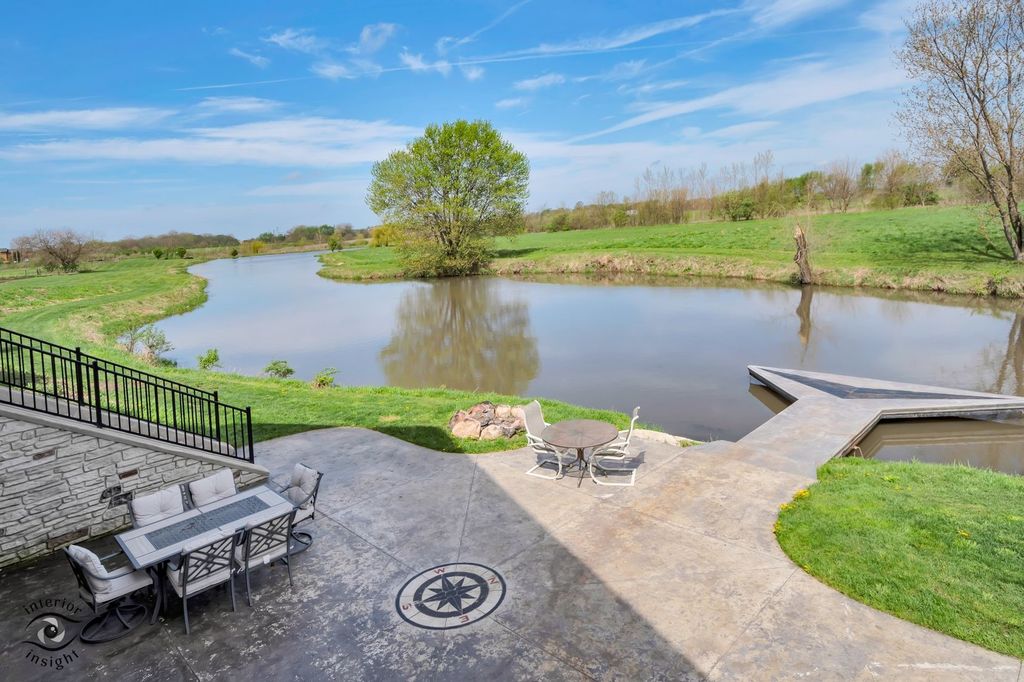 Image 35 of property listing at 28202 S 120th Avenue, Peotone, IL 60468