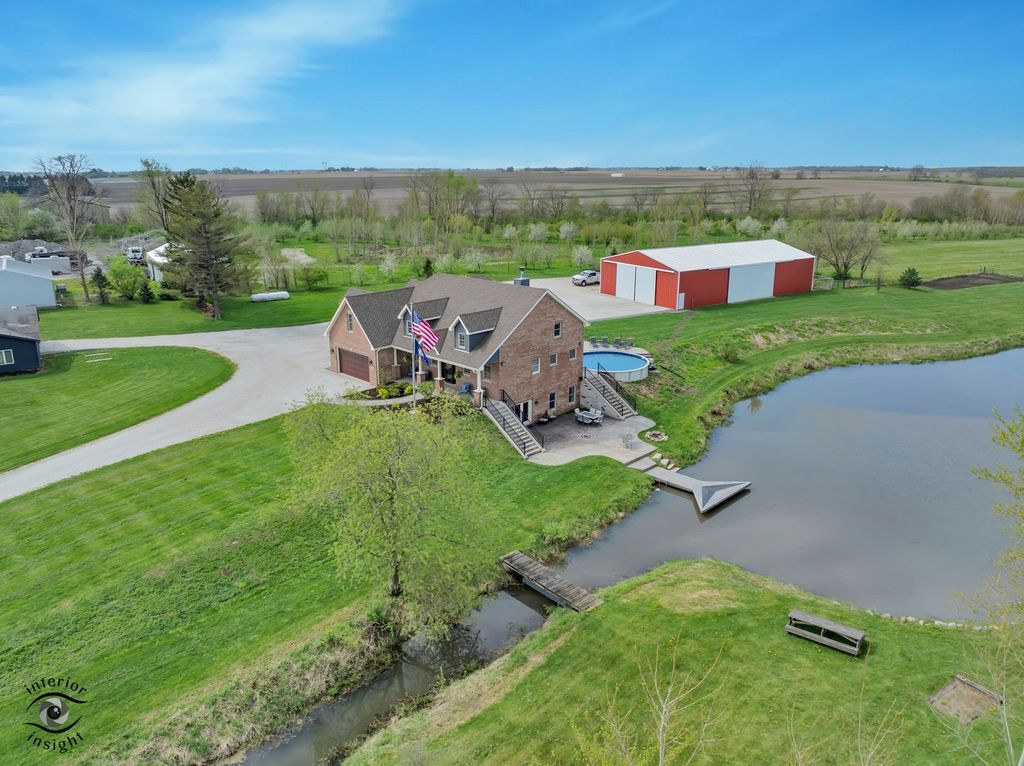 Image 47 of property listing at 28202 S 120th Avenue, Peotone, IL 60468