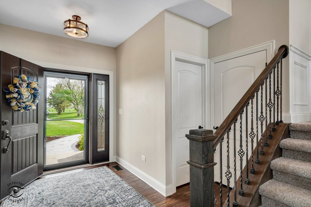 Image 8 of property listing at 28202 S 120th Avenue, Peotone, IL 60468