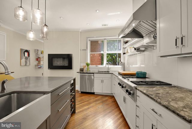 1834 PARK RD NW, Washington, DC 20010