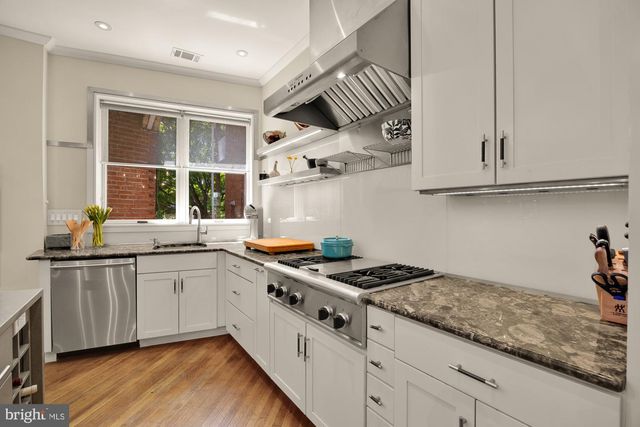 1834 PARK RD NW, Washington, DC 20010