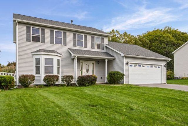16 Morin Circle, Henrietta, NY 14586