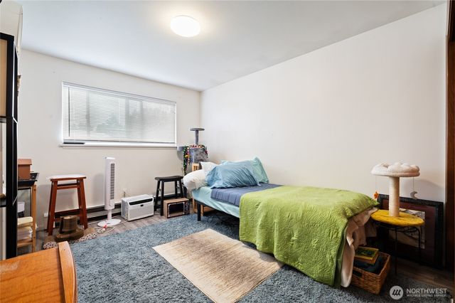 1017 SW 154th Street, Burien, WA 98166