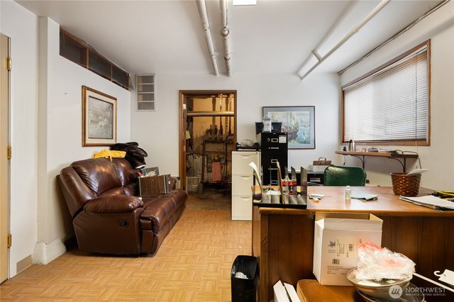 1017 SW 154th Street, Burien, WA 98166