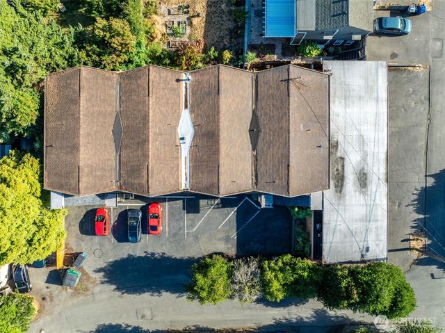 1017 SW 154th Street, Burien, WA 98166