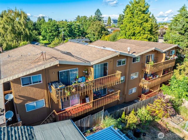 1017 SW 154th Street, Burien, WA 98166