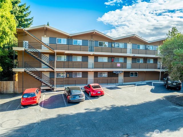 1017 SW 154th Street, Burien, WA 98166