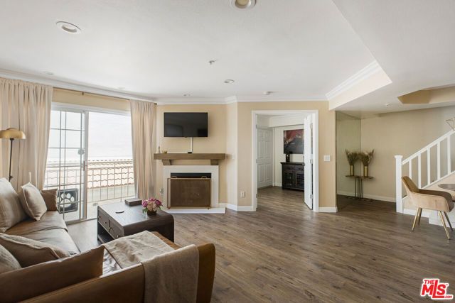 4760 Templeton Street 3201, Los Angeles, CA 90032