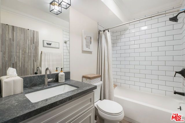 4760 Templeton Street 3201, Los Angeles, CA 90032