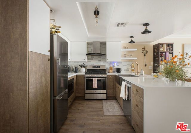 4760 Templeton Street 3201, Los Angeles, CA 90032
